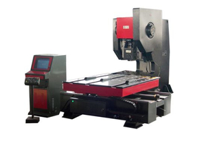 آلة التثقيب CNC CNC (DOOHE-P10B)